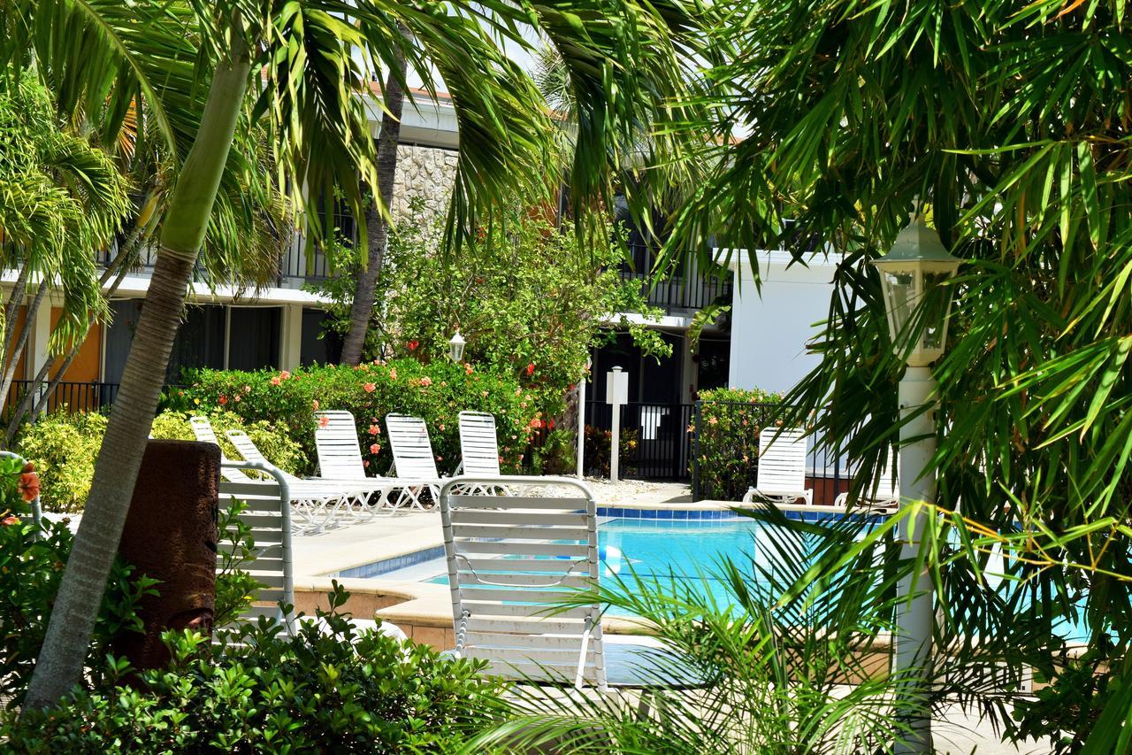 Dolphin Key Resort - Кейп-Корал Экстерьер фото